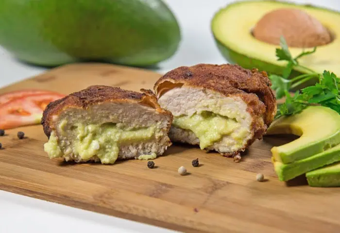 Peito de frango recheado com Abacate