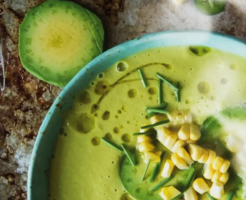 Sopa de Abacate e milho